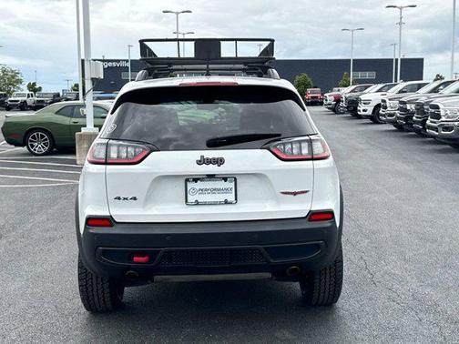2020 Jeep Cherokee Trailhawk