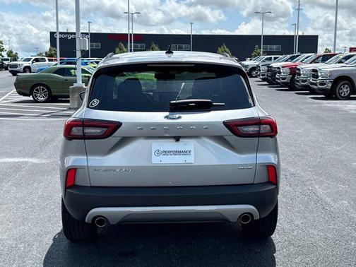 2023 Ford Escape Platinum