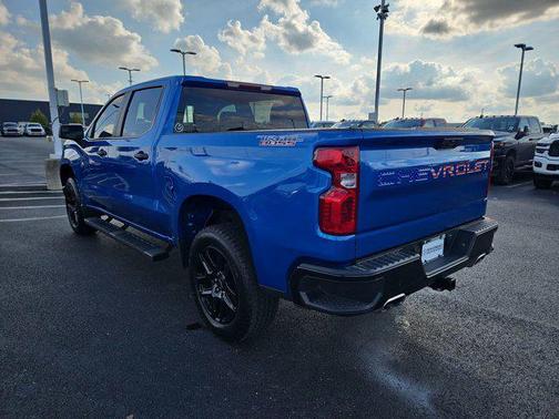 2022 Chevrolet Silverado 1500 Custom Trail Boss