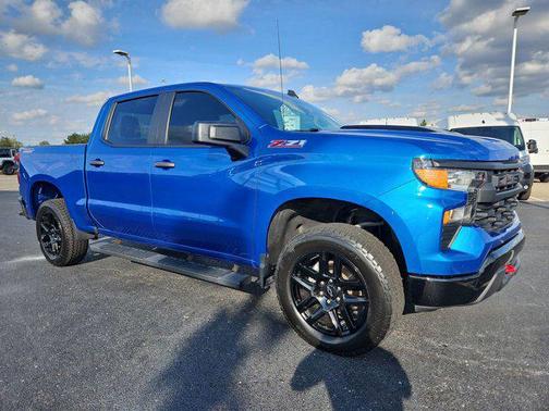 2022 Chevrolet Silverado 1500 Custom Trail Boss