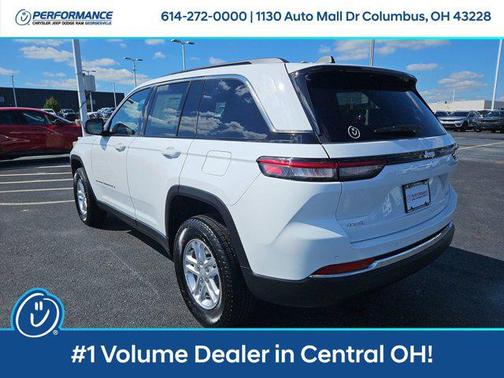 2025 Jeep Grand Cherokee Laredo
