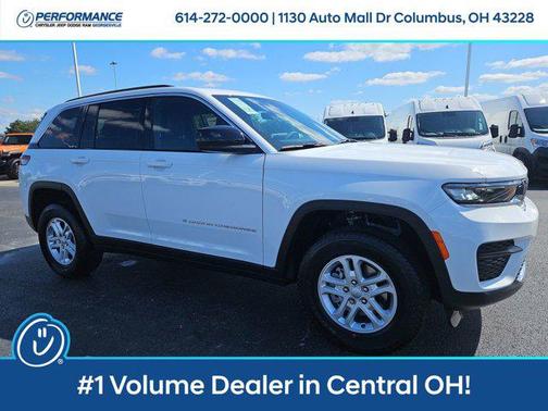 2025 Jeep Grand Cherokee Laredo