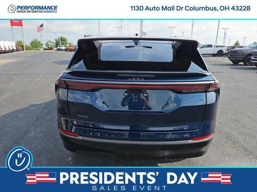 2025 Jeep Wagoneer S Limited