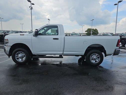2025 RAM 2500 Tradesman Regular Cab 4x4 8' Box