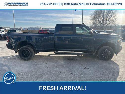 2021 RAM 3500 Laramie Crew Cab 4x4 8' Box