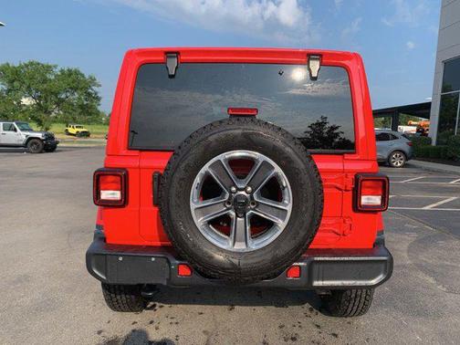 2022 Jeep Wrangler Unlimited Sahara