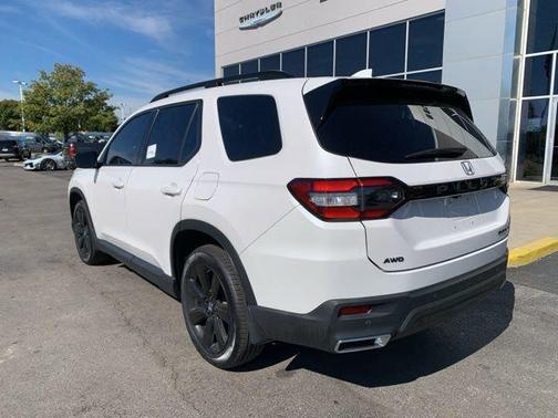 2023 Honda Pilot AWD Elite
