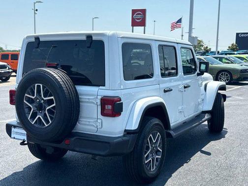 2024 Jeep Wrangler 4-Door Sahara