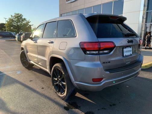 2019 Jeep Grand Cherokee Altitude