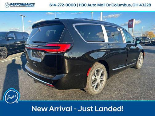 2026 Chrysler Pacifica L