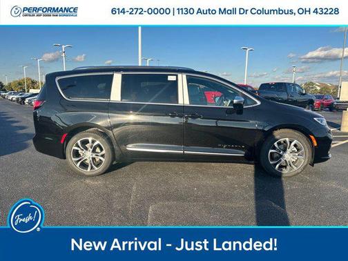 2026 Chrysler Pacifica L