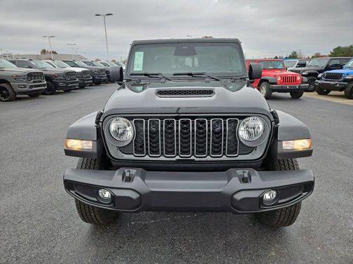 2026 Jeep Gladiator Sport S