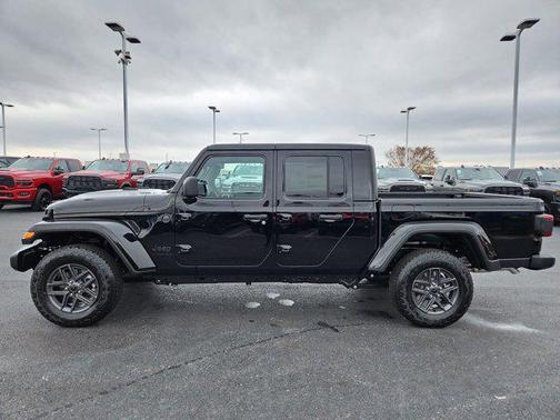2026 Jeep Gladiator Sport S