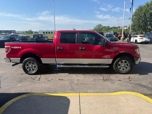 Red 2012 Ford F-150 XLT