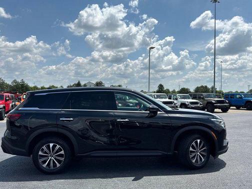 2024 INFINITI QX60 Pure