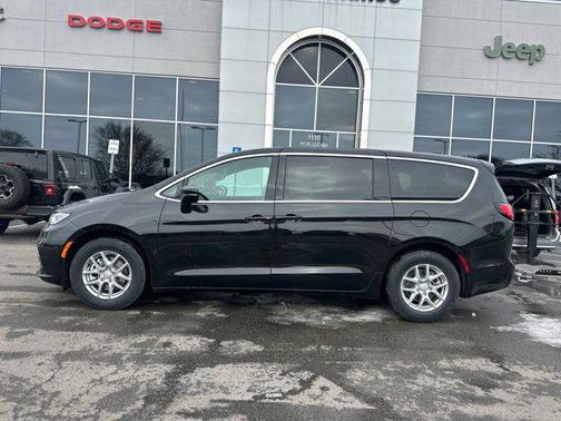 2026 Chrysler Pacifica L