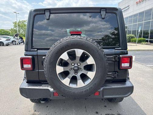 2021 Jeep Wrangler Unlimited Sahara
