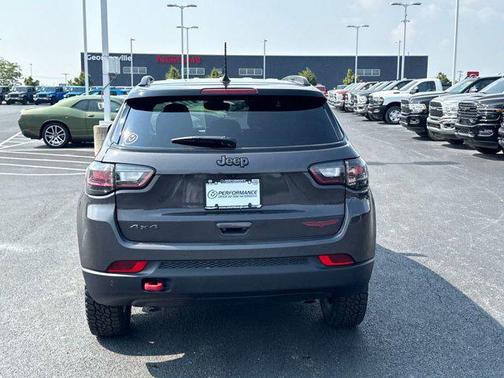 2024 Jeep Compass Trailhawk