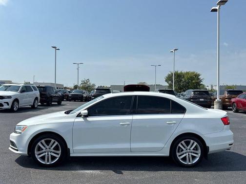 Pure White 2015 Volkswagen Jetta 2.0L TDI SEL