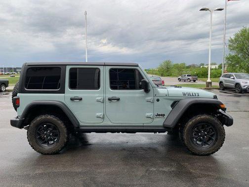 2024 Jeep Wrangler Willys