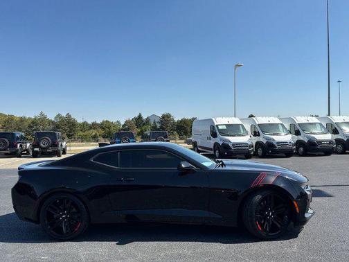 2018 Chevrolet Camaro 1LS