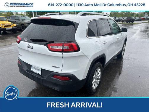 Bright White Clearcoat 2018 Jeep Cherokee Latitude Plus