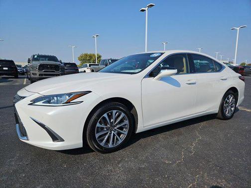 2022 Lexus ES 250 Base