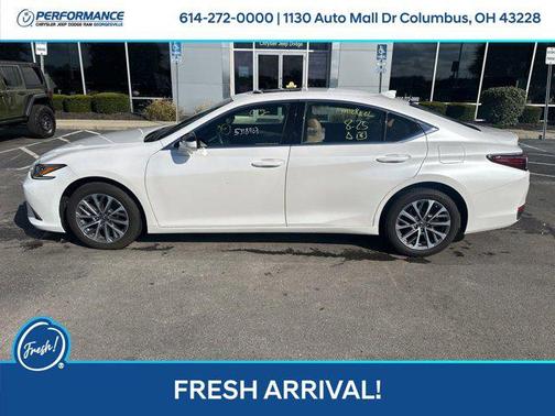 2022 Lexus ES 250 Base
