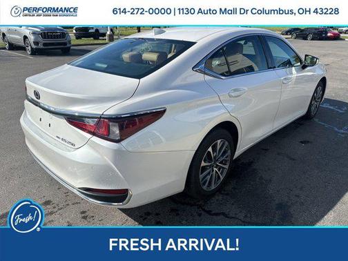 2022 Lexus ES 250 Base