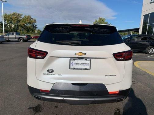 2024 Chevrolet Blazer Premier