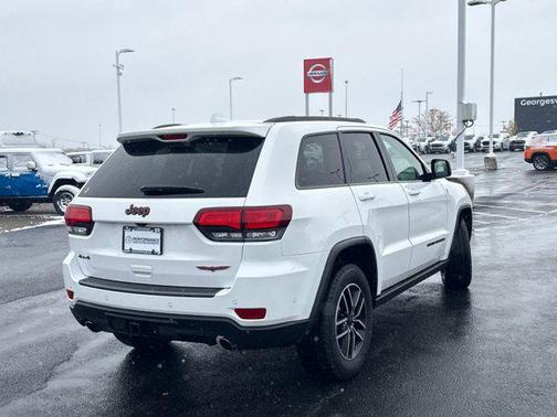 2019 Jeep Grand Cherokee Trailhawk