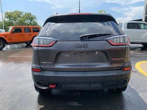2020 Jeep Cherokee Trailhawk