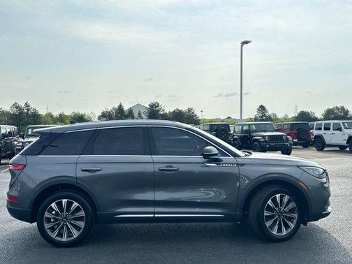 2022 Lincoln Corsair Reserve