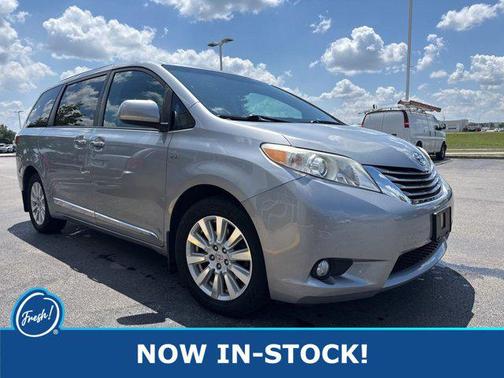 2017 Toyota Sienna XLE