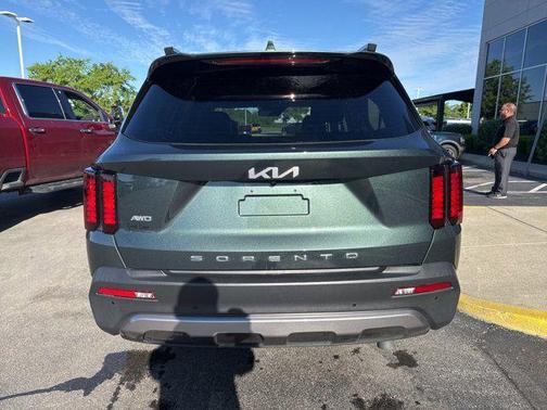 2022 Kia Sorento EX