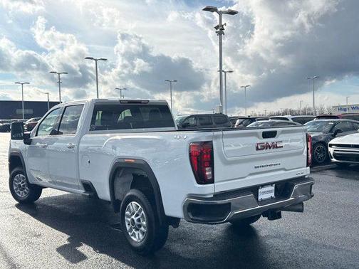 2024 GMC Sierra 2500 SLE