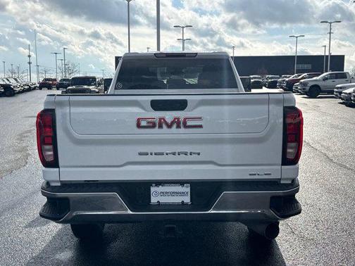 2024 GMC Sierra 2500 SLE
