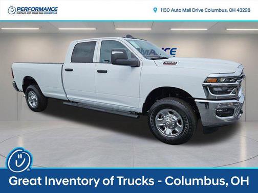 2025 RAM 2500 Tradesman Crew Cab 4x4 8' Box