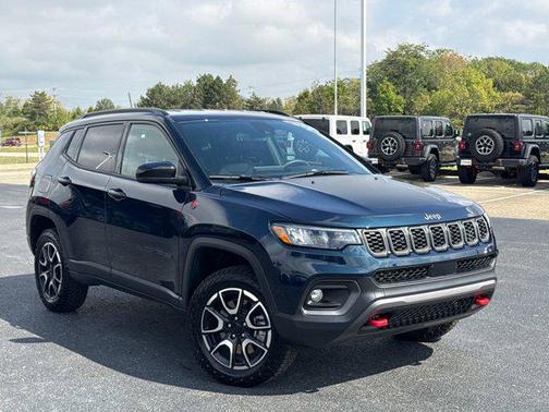 2024 Jeep Compass Trailhawk