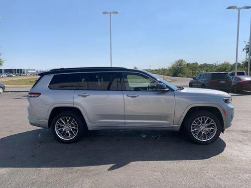 2024 Jeep Grand Cherokee L Summit