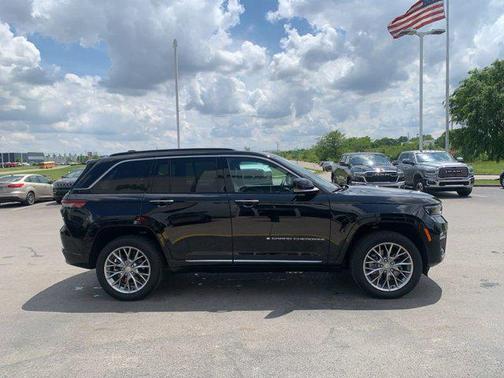 2024 Jeep Grand Cherokee 4xe Summit