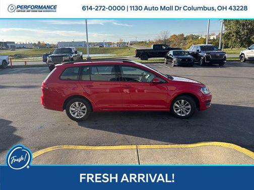 2016 Volkswagen Golf SportWagen TSI S 4-Door