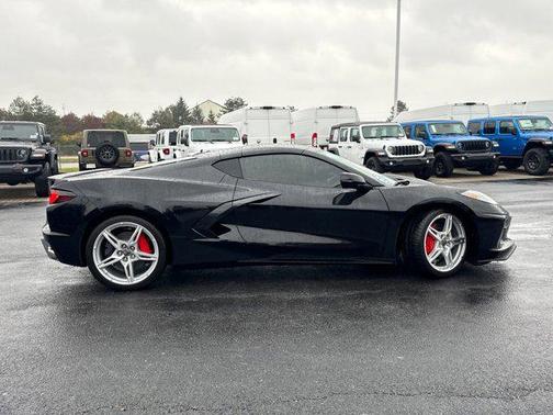 2025 Chevrolet Corvette Stingray w/1LT