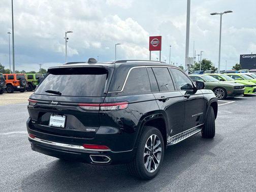 2023 Jeep Grand Cherokee Overland