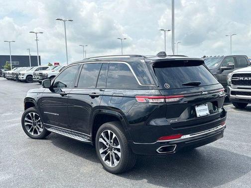 2023 Jeep Grand Cherokee Overland