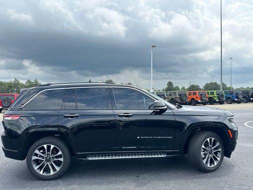 2023 Jeep Grand Cherokee Overland