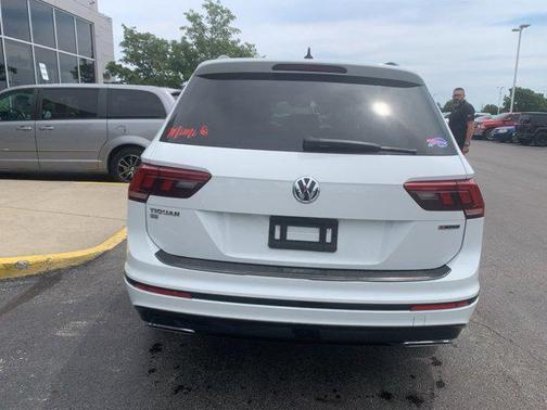 2021 Volkswagen Tiguan 2.0T SE R-Line Black 4MOTION