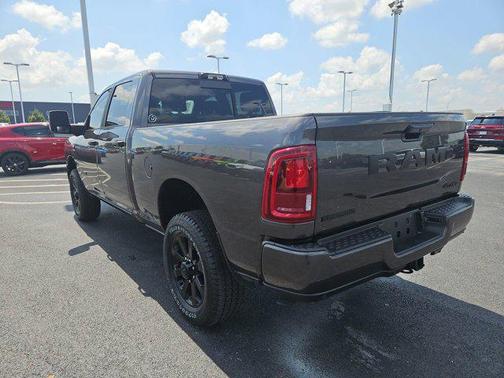 2025 RAM 2500 Big Horn Crew Cab 4x4 6'4' Box