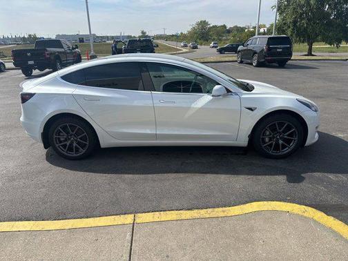 2019 Tesla Model 3 Standard Range