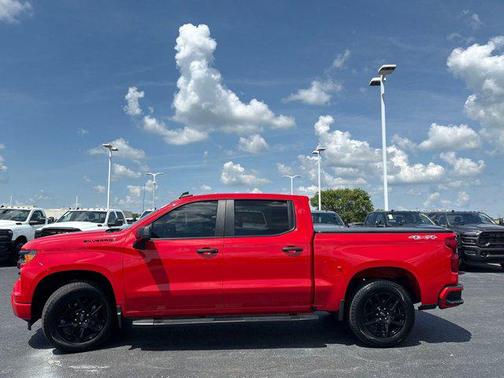 2023 Chevrolet Silverado 1500 Custom